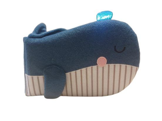 BALLENA. ME BAÑO Y JUEGO (EDEBÉ)