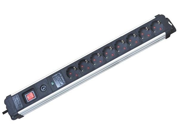 REGLETA 8 TOMAS. INTERRUPTOR CABLE 1,5 MT. 